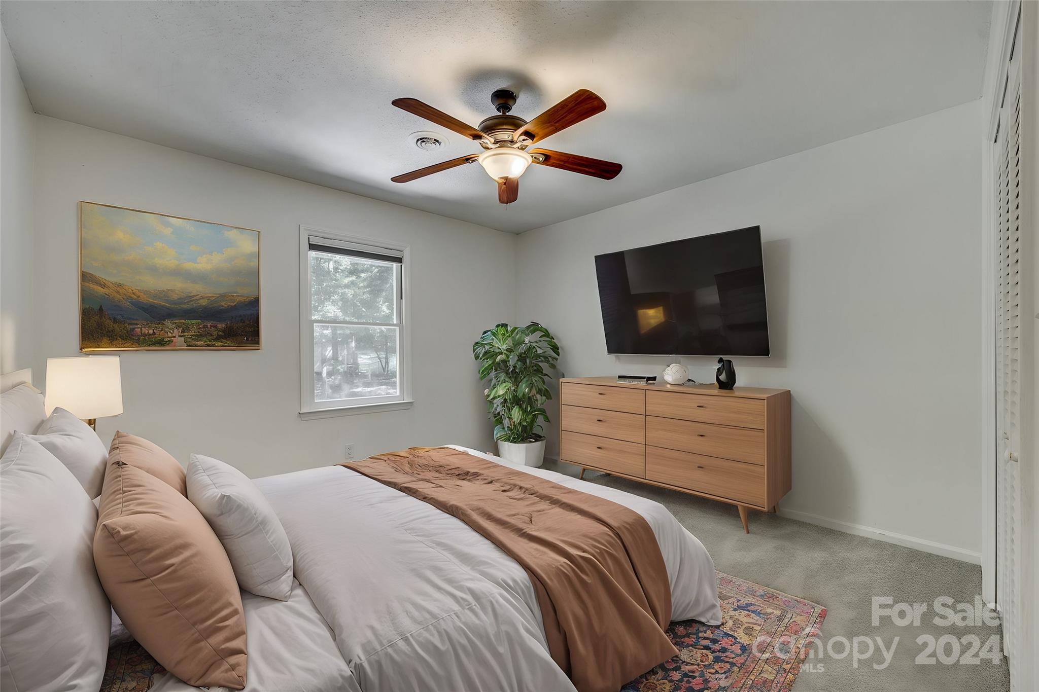 Hickory Hills - Residential