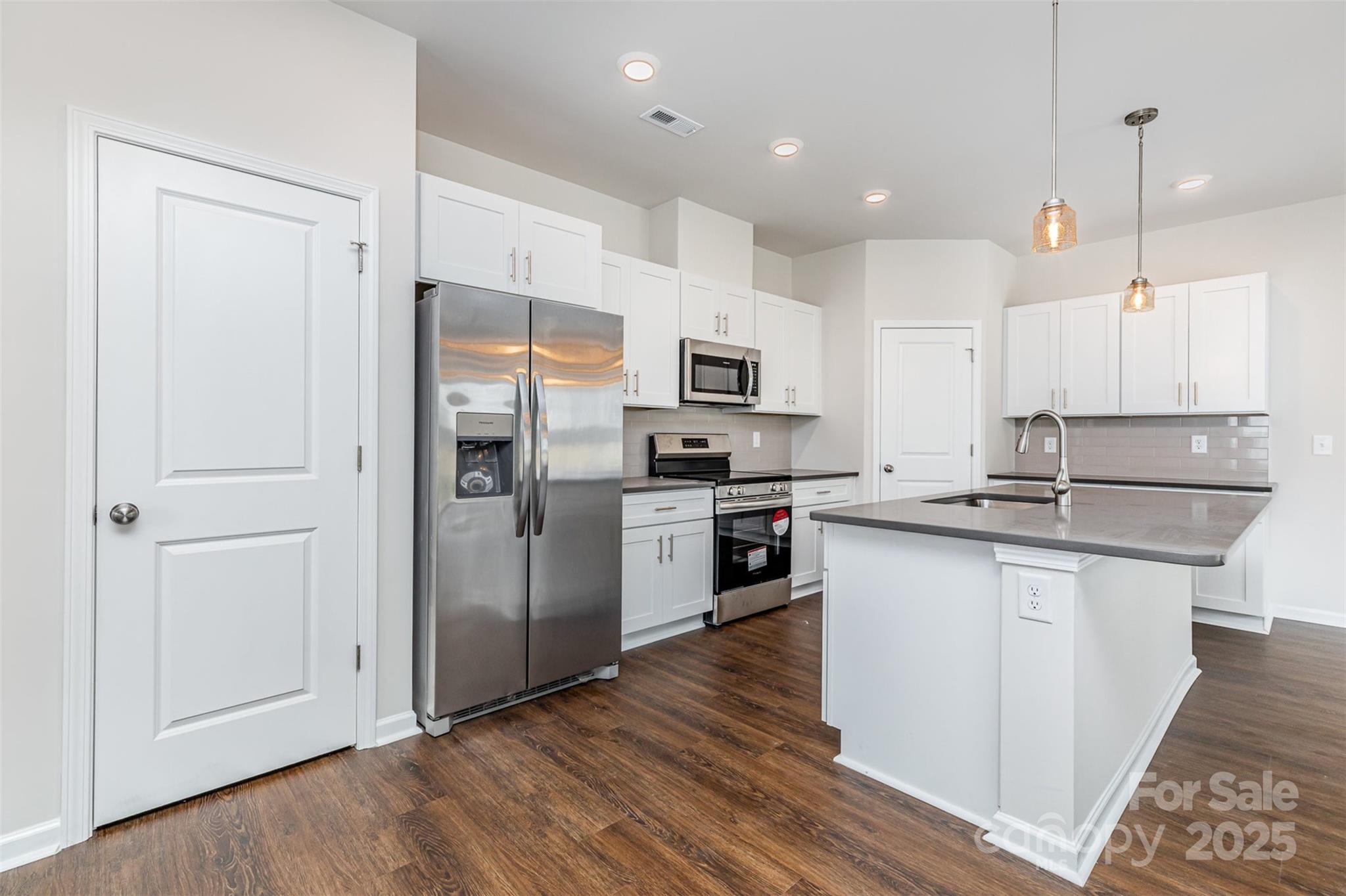 Sadler Village - Residential