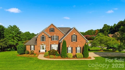 Photo of 1064 Baker Barn Road, Hickory, NC 28602 (MLS # 4410717)