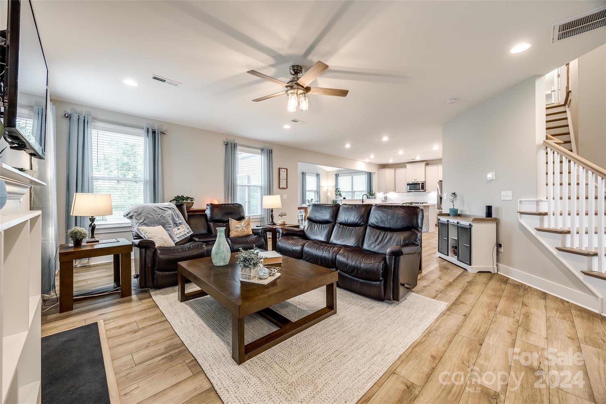 Paddlers Cove - Residential