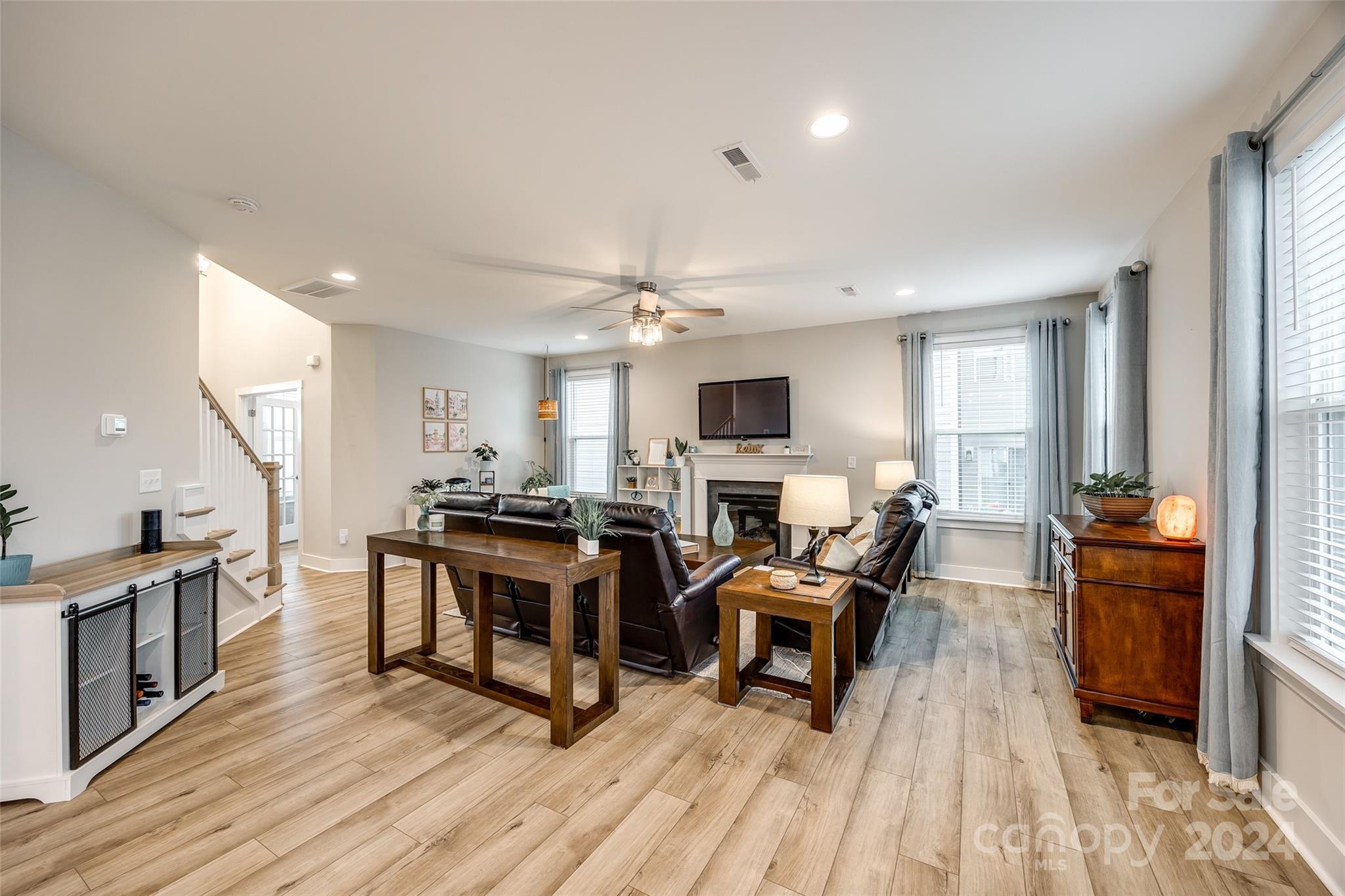 Paddlers Cove - Residential