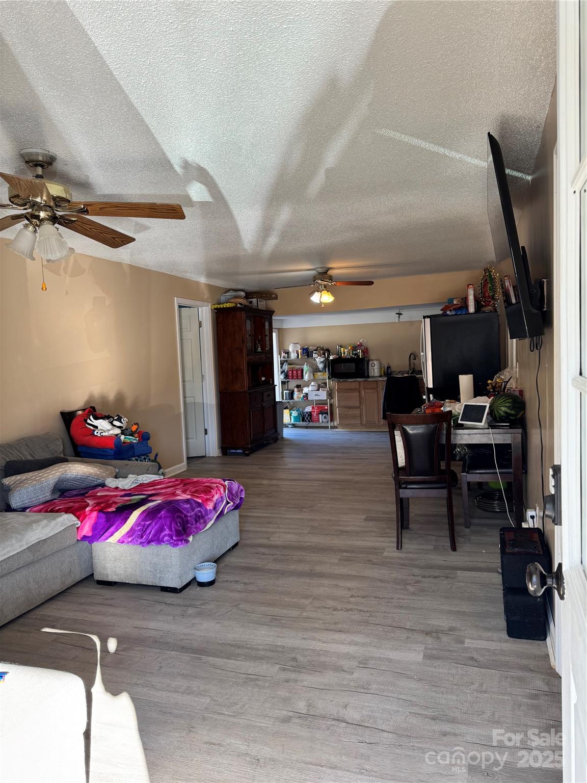 12 Bost Avenue SW