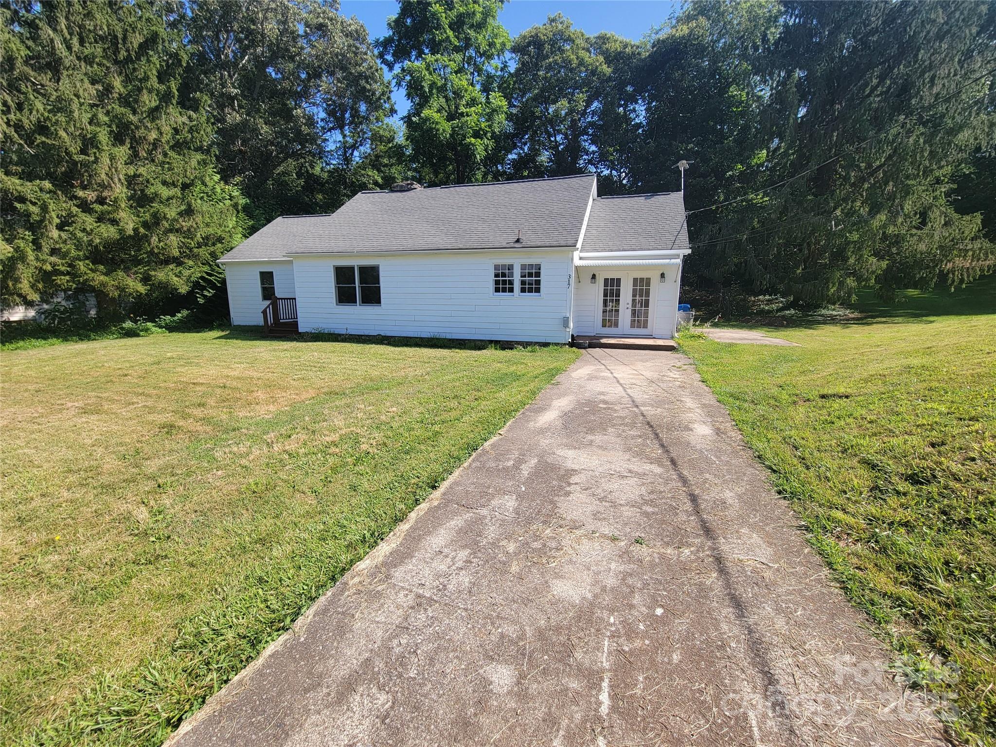 317 Poplar Street
