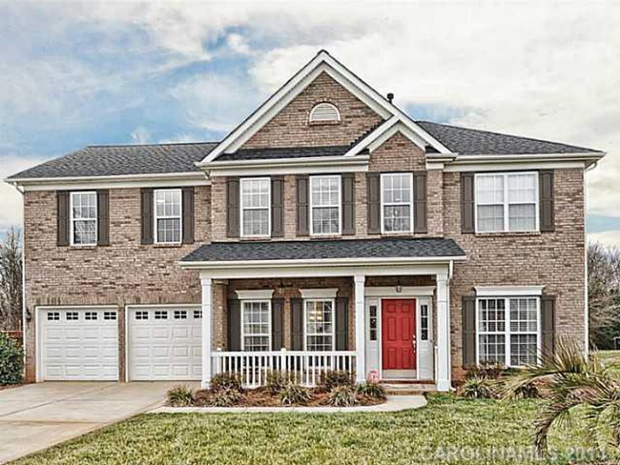 An upgraded home in Bethel Fields. 5 bedrooms & 2.5 baths at 2936sqft. Hardwood floors. Formal dining with the detail molding. Living area/office. 9ft. ceilings. Bonus room/5th bedroom wired for surround sound. Kitchen upgraded with granite, island, & stainless appliances. Open great room with gas fireplace. Oversized two car garage. Irrigation system & patio. Home warranty offered!