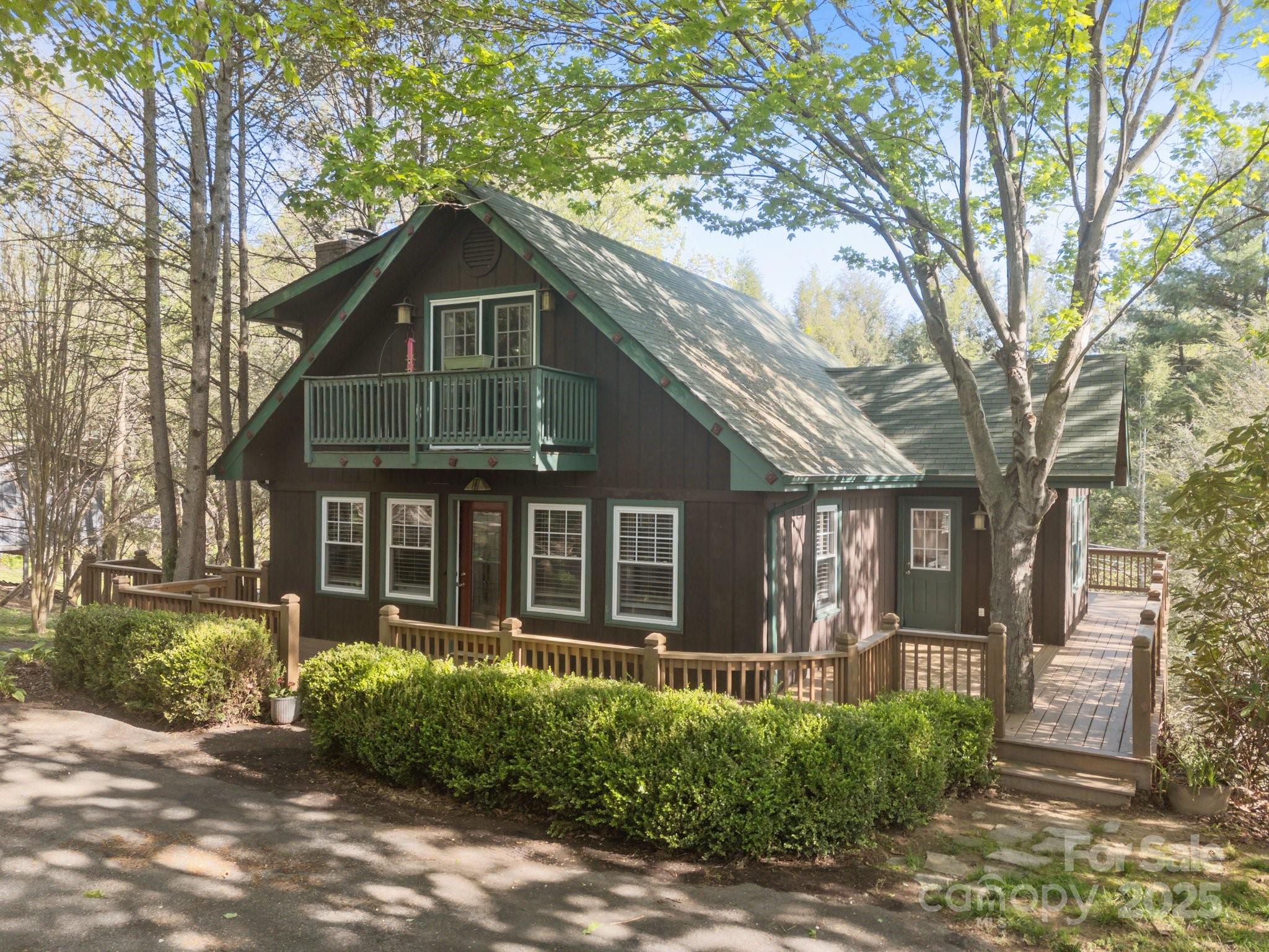 25 Alpine Way