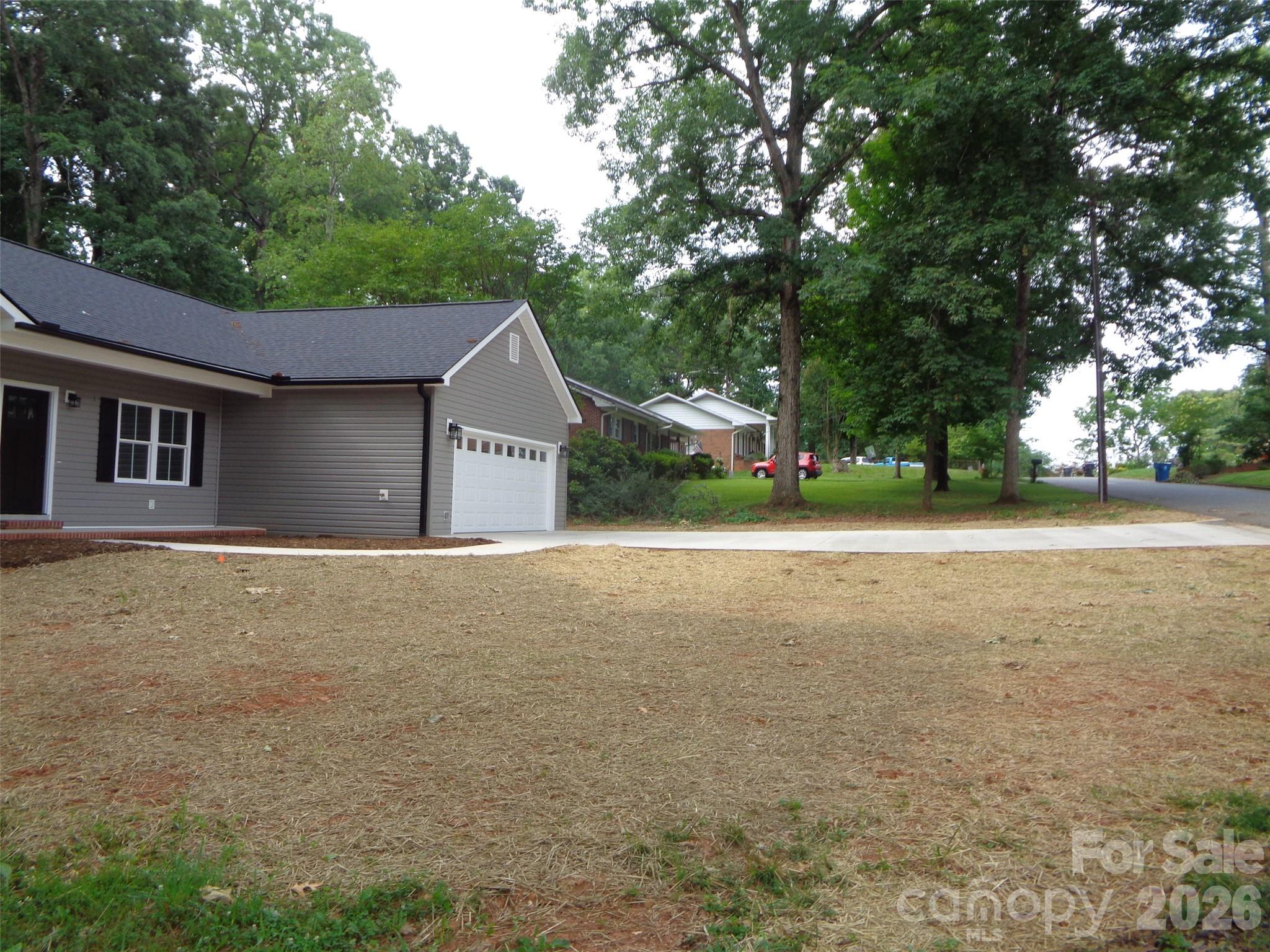 190 Forest Hill Drive