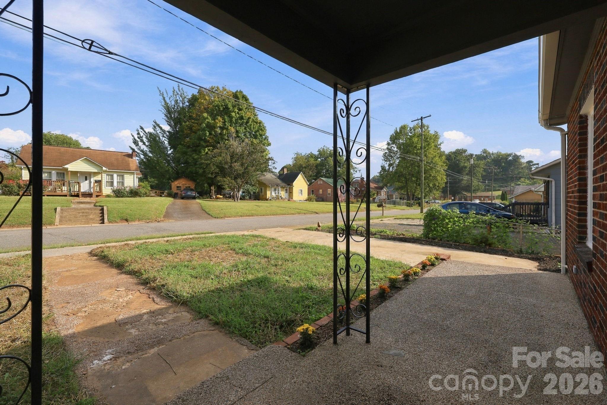 314 Rockyford Street