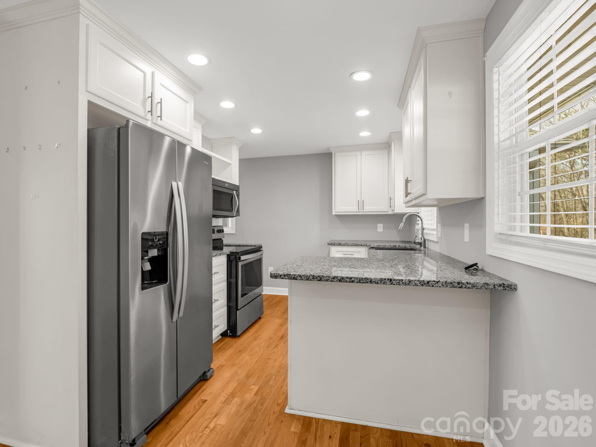 Stones Throw - Residential