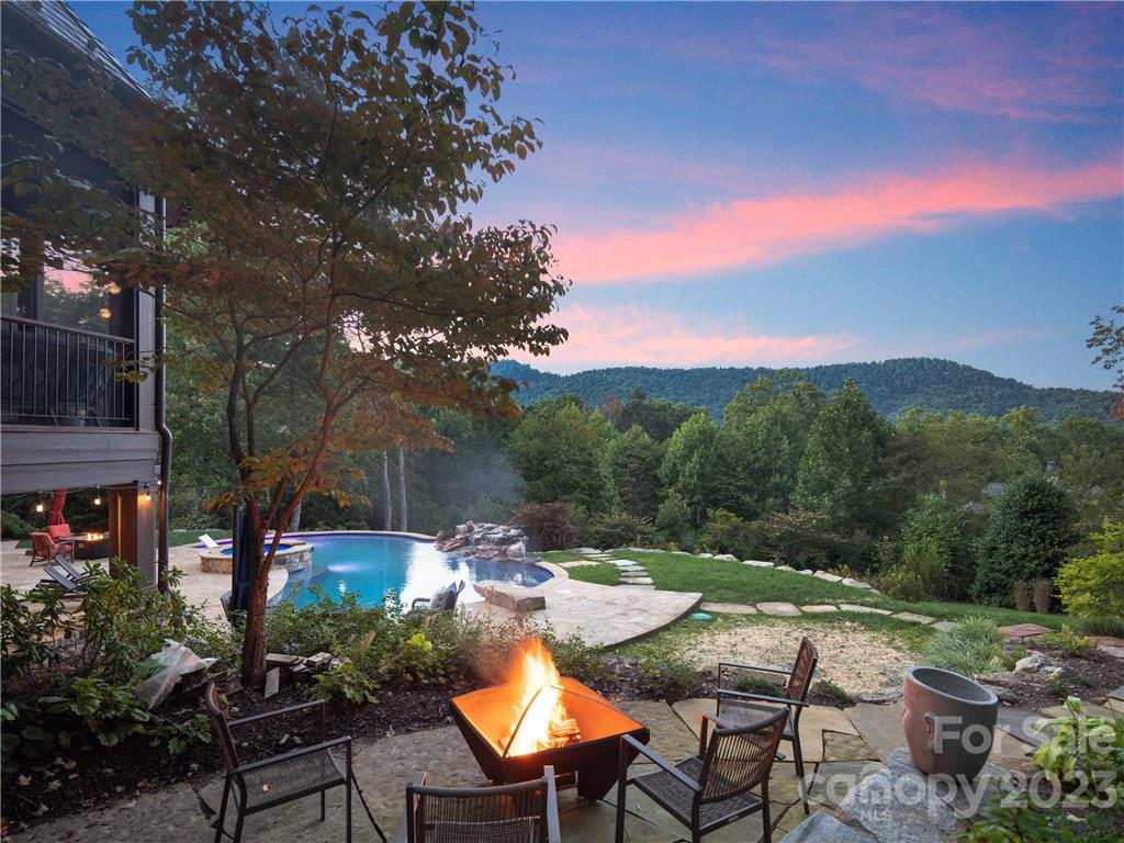 The Cliffs at Walnut Cove - Residential