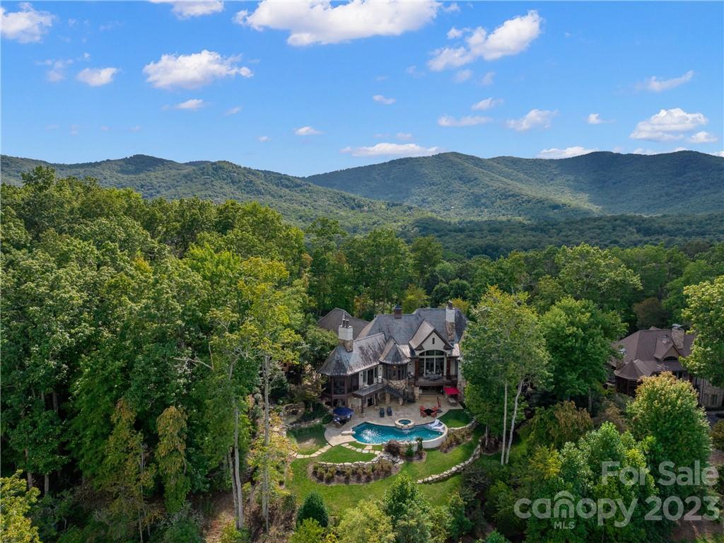 The Cliffs at Walnut Cove - Residential