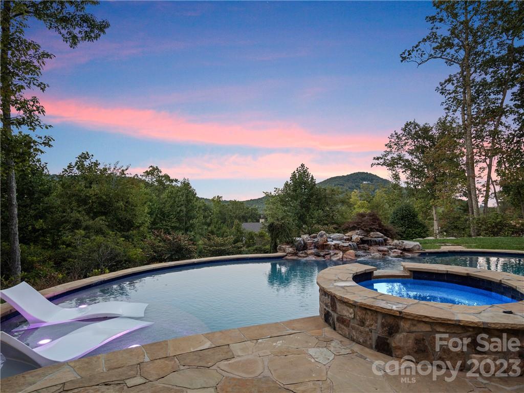 The Cliffs at Walnut Cove - Residential