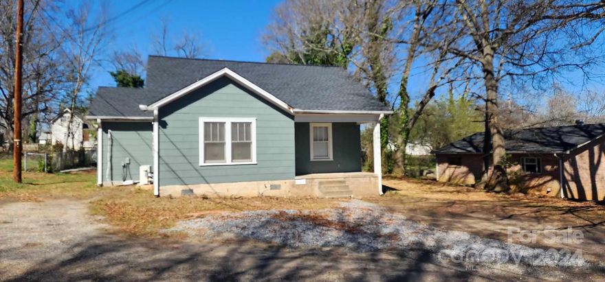 If you are looking for something a little more affordable, Here is a 2 Bed 1 Bath in Longview with lots of great potential. The home has a new roof, newly remodeled bathroom, added mini split systems for low maintenance heating and cooling, Fresh paint, brand new lvp flooring in the kitchen and dining area, new stove and refrigerator and more. Seller installed a bluetooth speaker vent fan in the bathroom for those of you that like to play music or sing in the shower. The home also comes with a workshop in the back yard.  Tons of attic space and room for plenty of storage. This is a work in progress, so the home may continue to get some updates as we are active. Stop by and check it out!