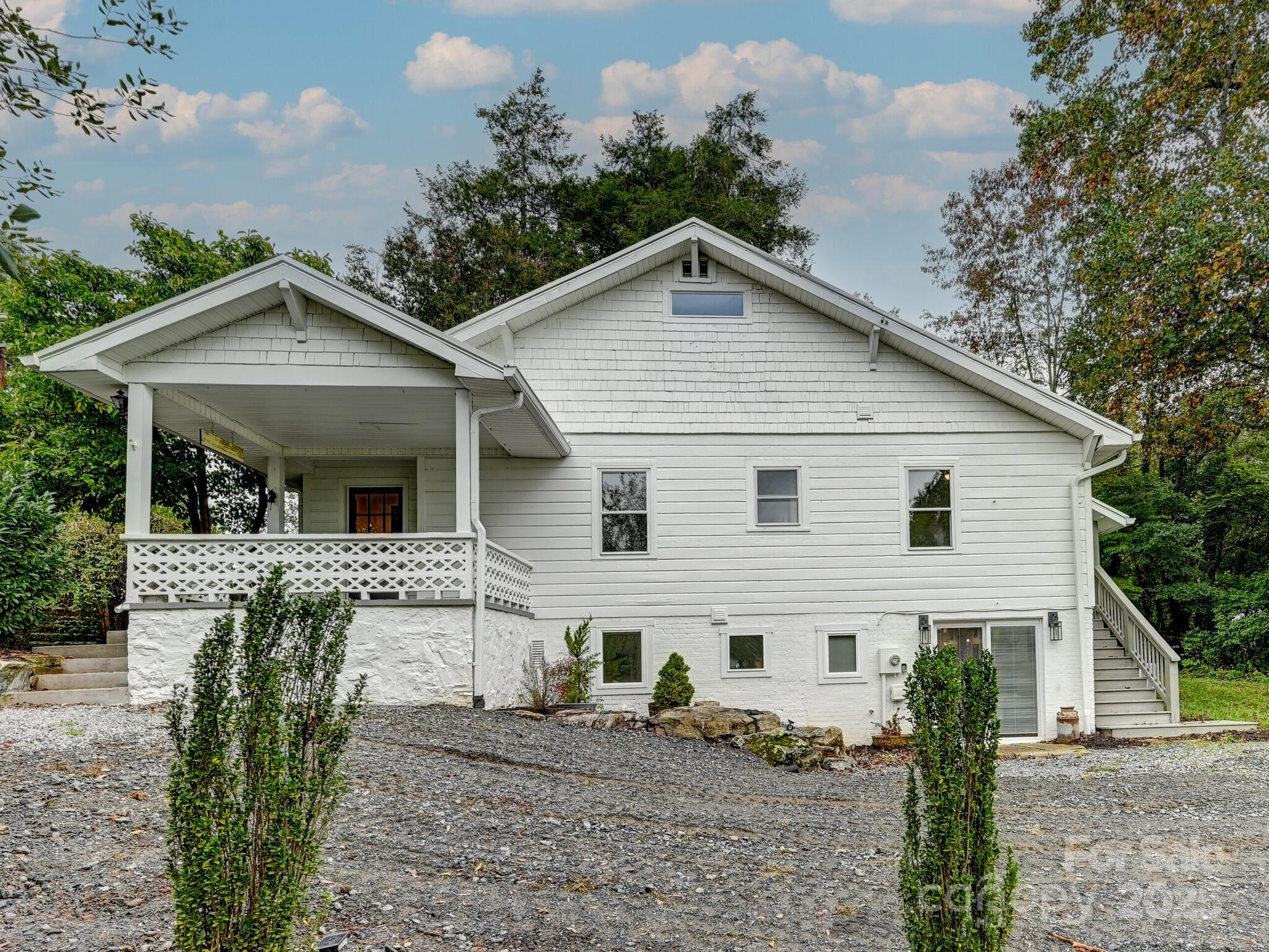 95 Arco Road