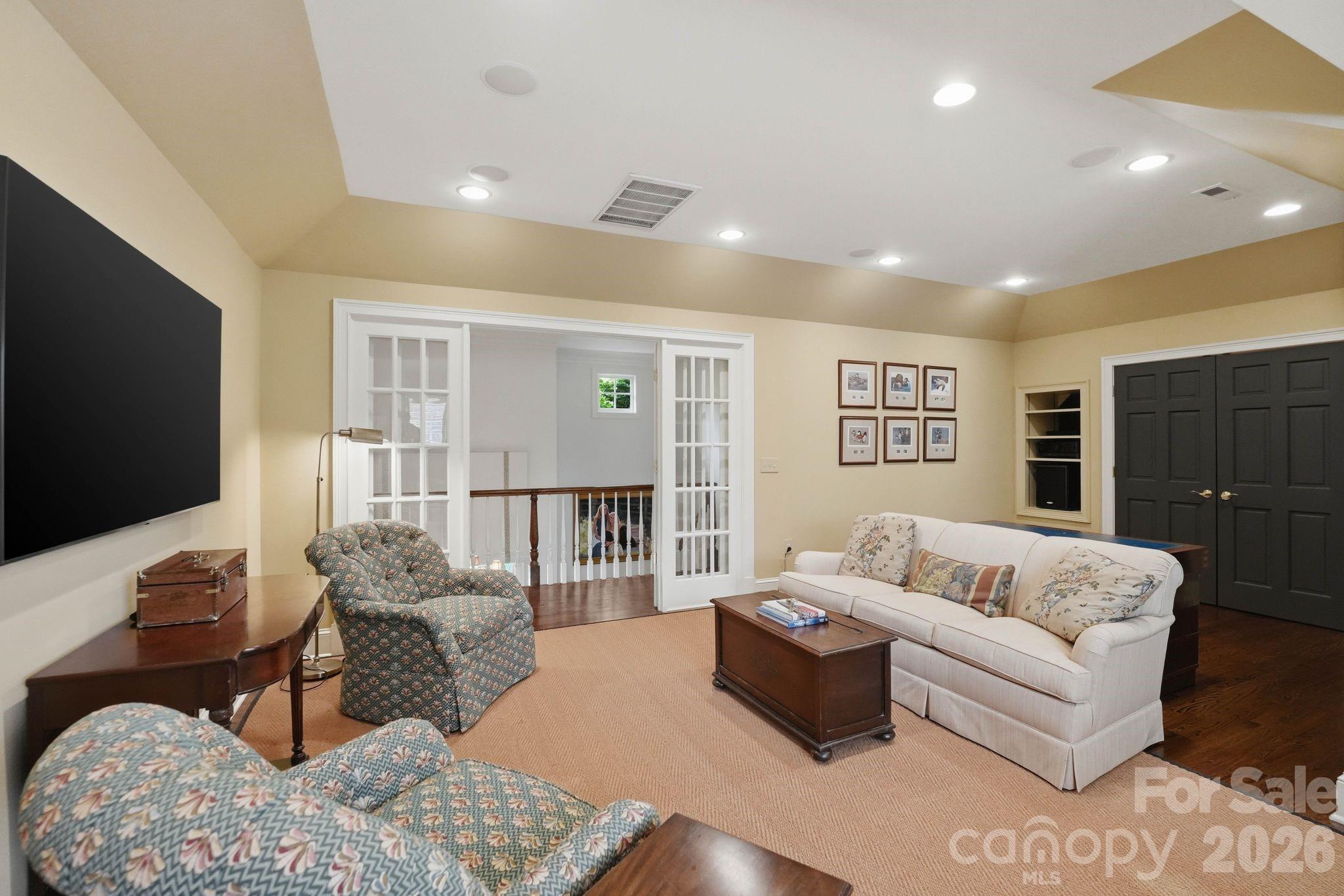 Carmel Crescent - Residential