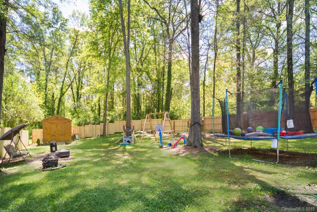 Joannas Lake - Residential