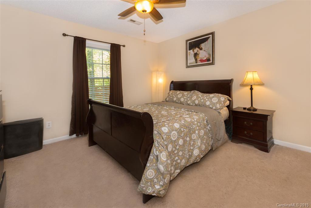 Joannas Lake - Residential