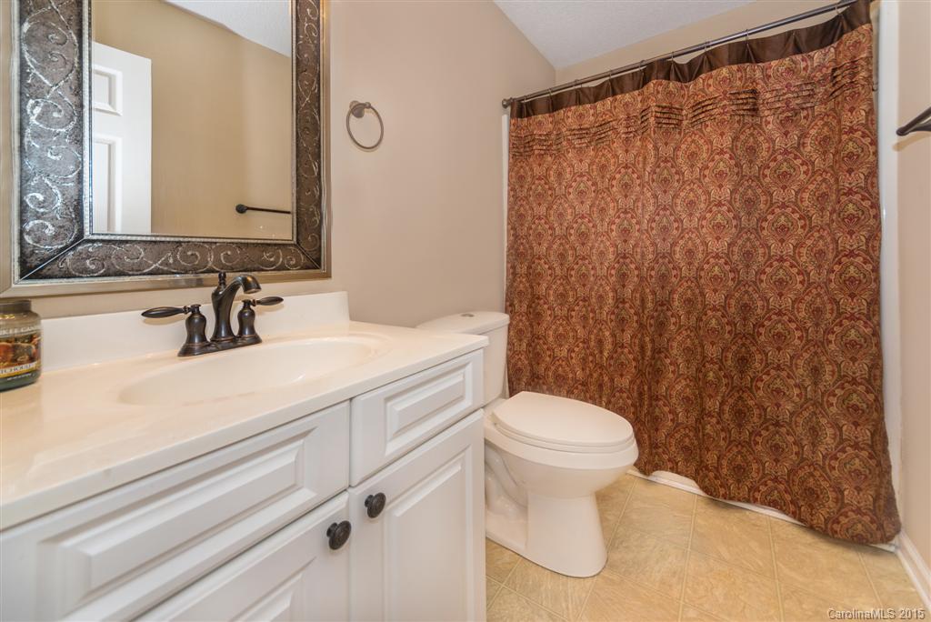 Joannas Lake - Residential