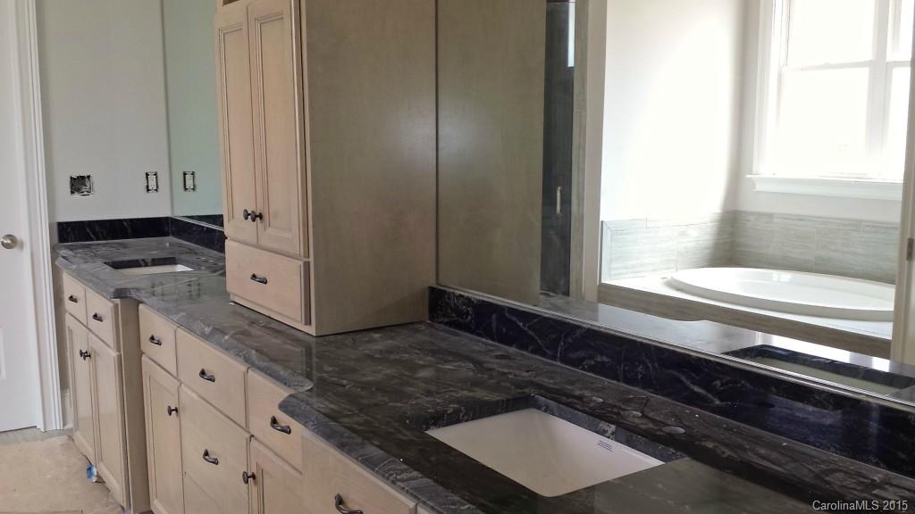 Tuskarora Point - Residential