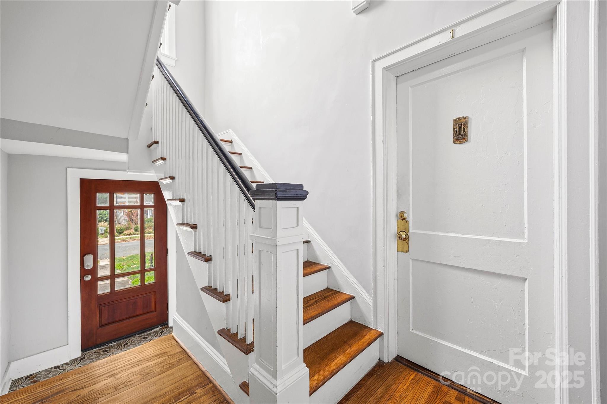 2145 Kirkwood Avenue 1