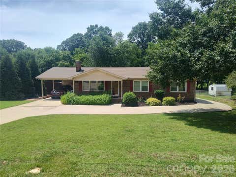Photo of 822 Rubens Road SW, Concord, NC 28027 (MLS # 4396035)