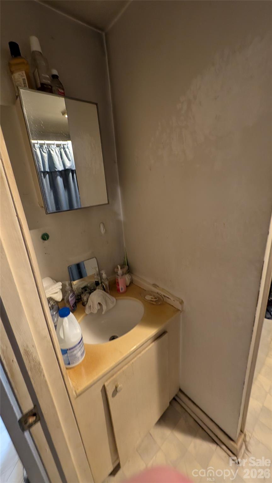 Thomasboro - Residential Income