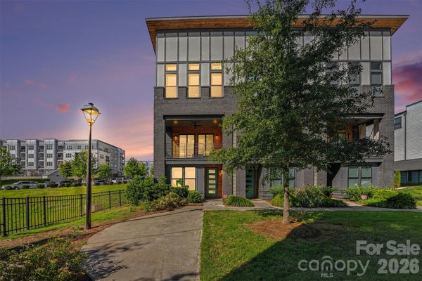 2531 IRWIN STREAM RD, CHARLOTTE, NC 28208 - Image 8d97d4e7ee88de4868395769dbc6b556/1795642272