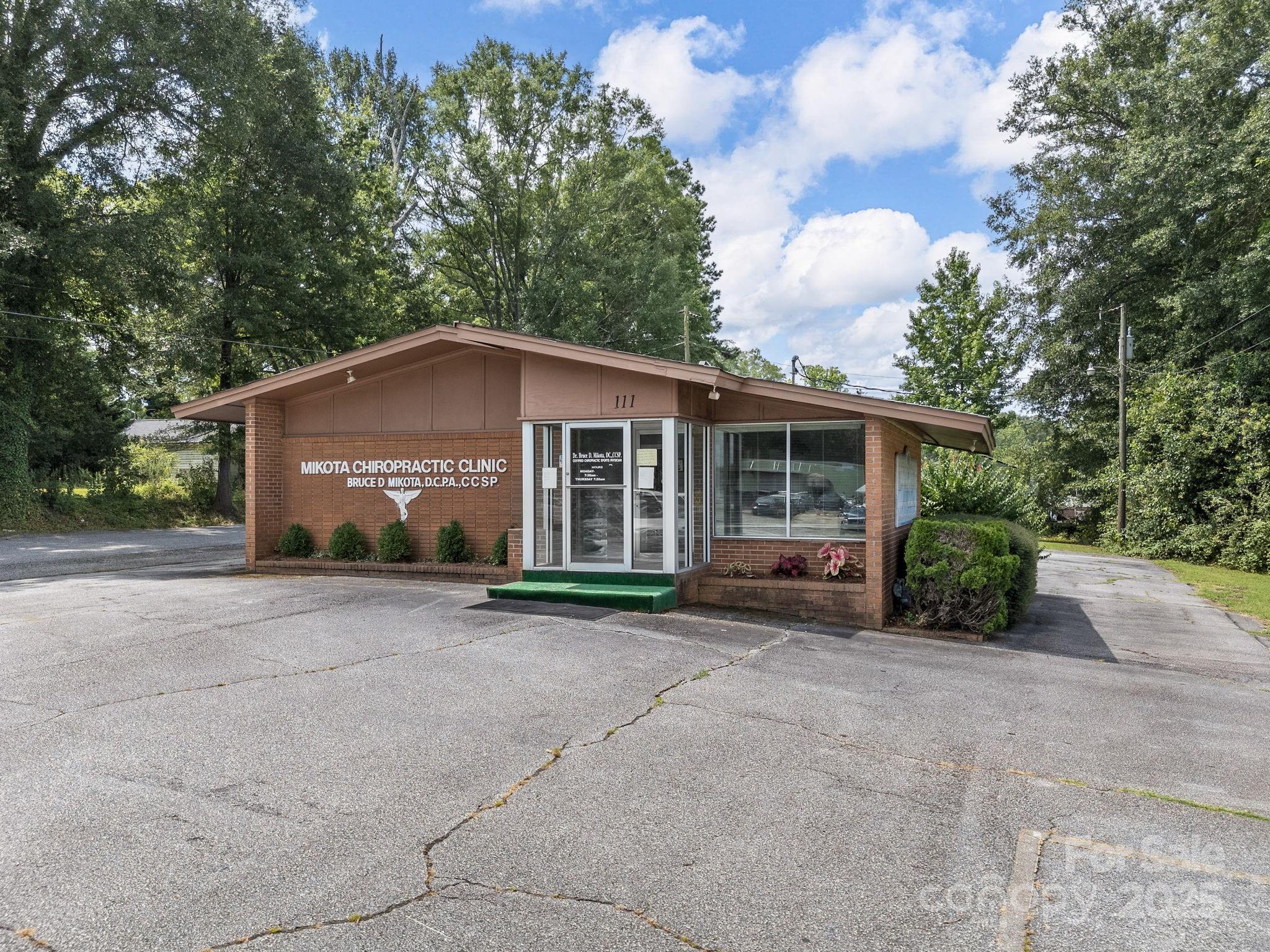 111 W Rutledge Avenue