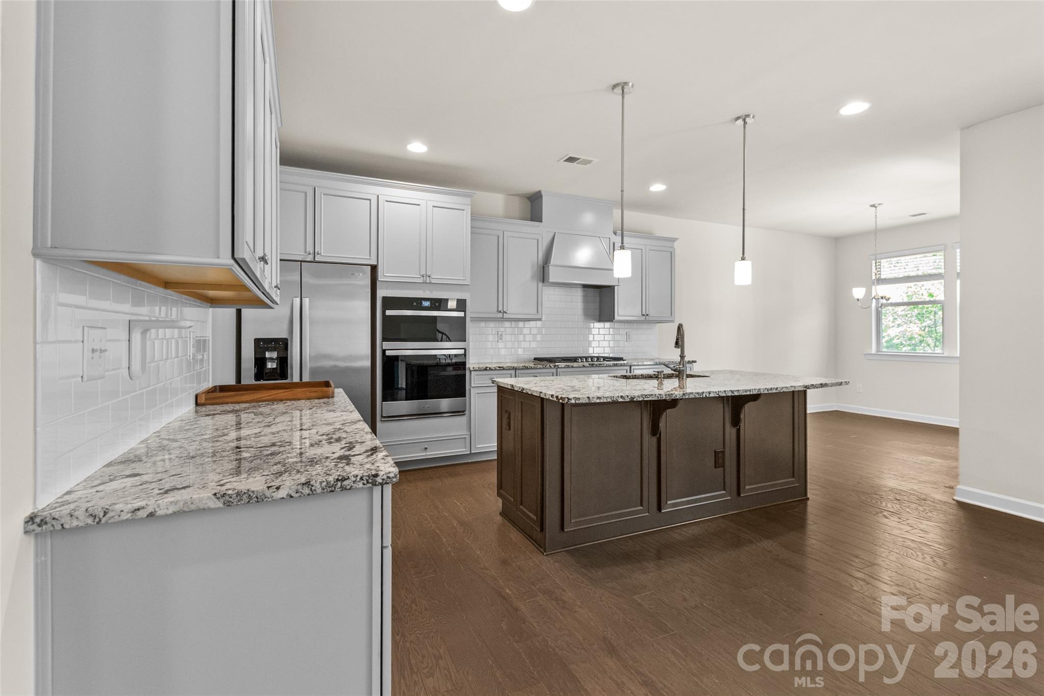 Lake Crest - Residential