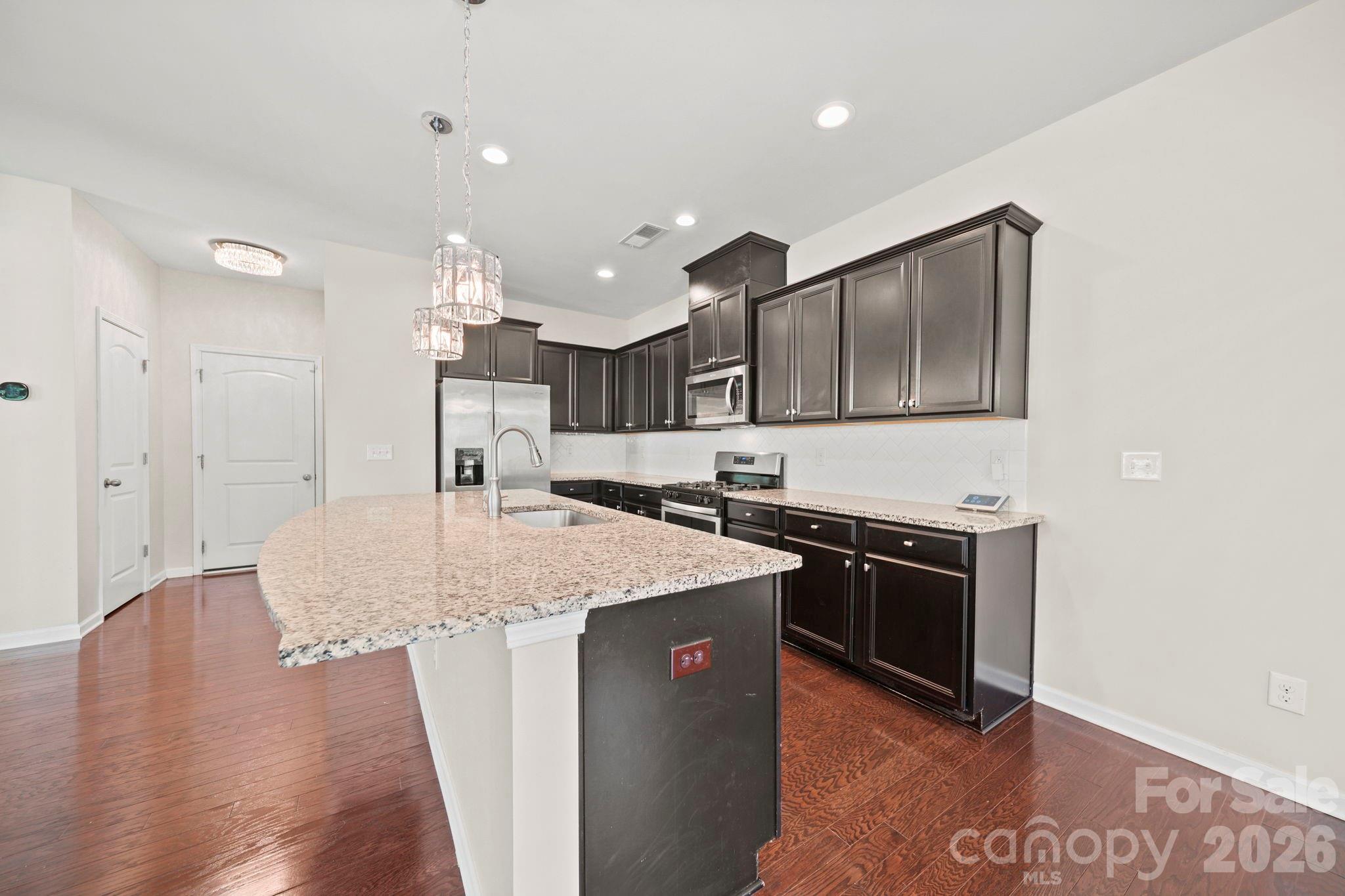 Kings Grove Manor - Residential