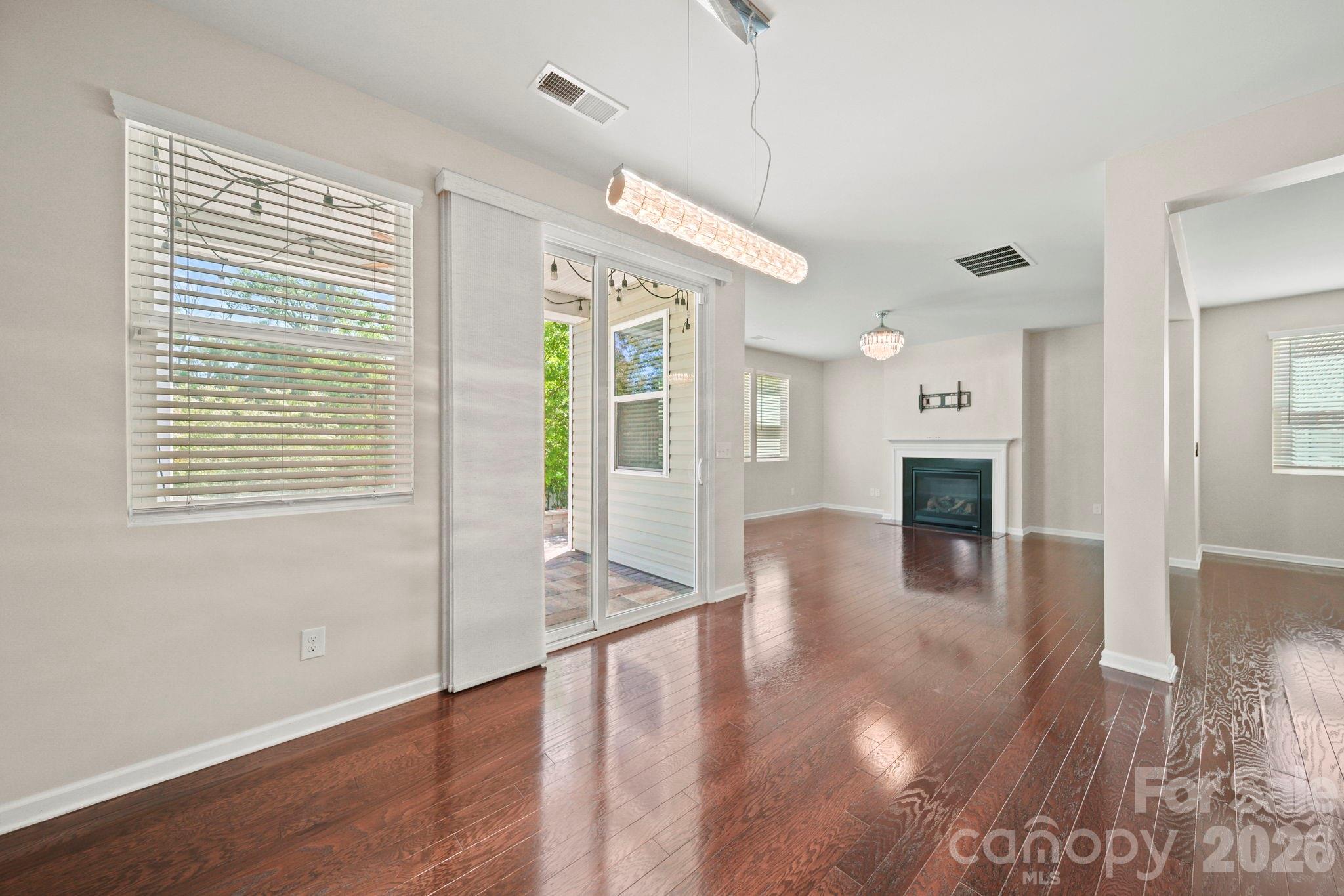 Kings Grove Manor - Residential