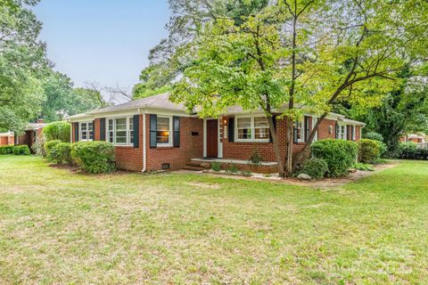5443 Hilltop Circle Charlotte NC 28269