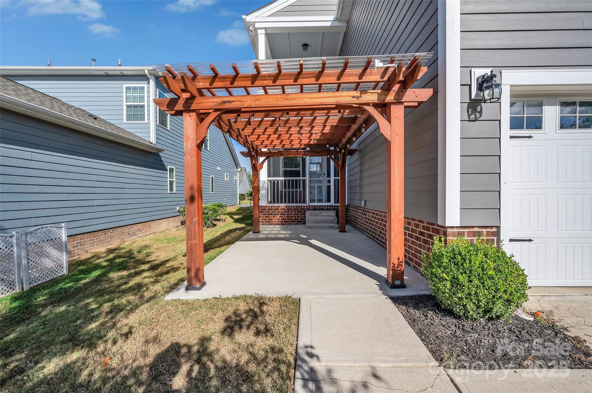 6130 Cloverdale Drive