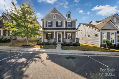 Photo of 6130 Cloverdale Drive, Tega Cay, SC 29708 (MLS # 4312039)