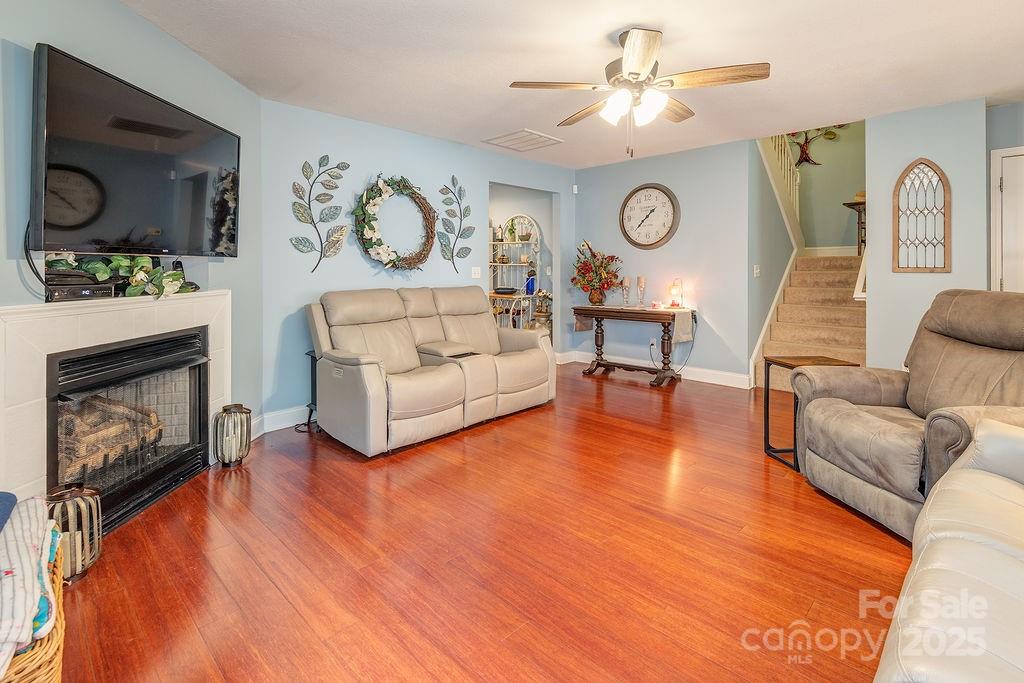 14 Kaylor Drive