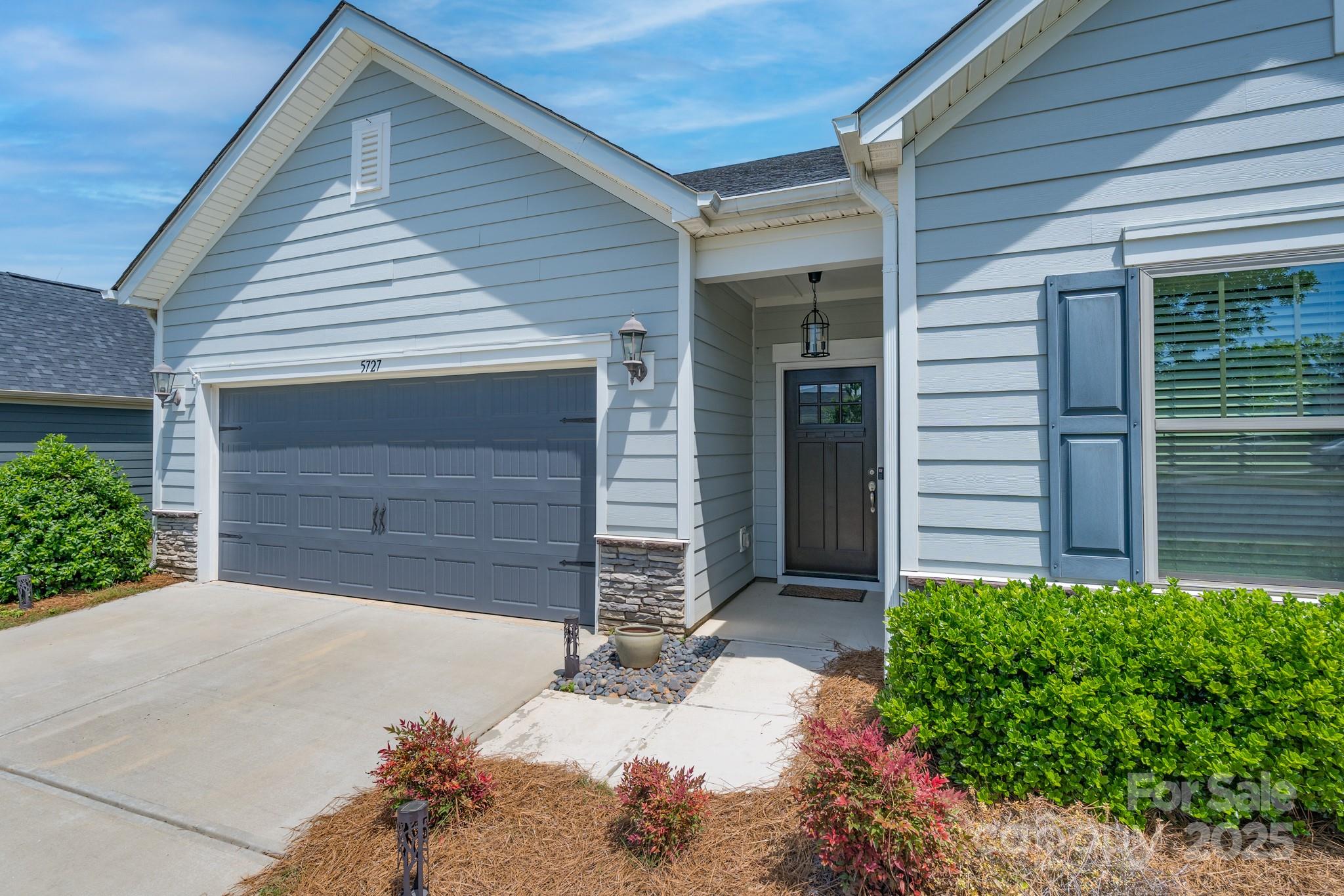 5727 Lavaux Court