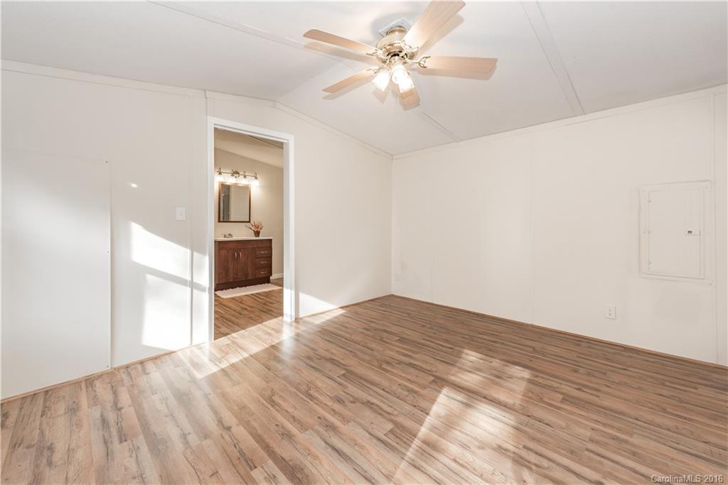 Riverchase - Residential