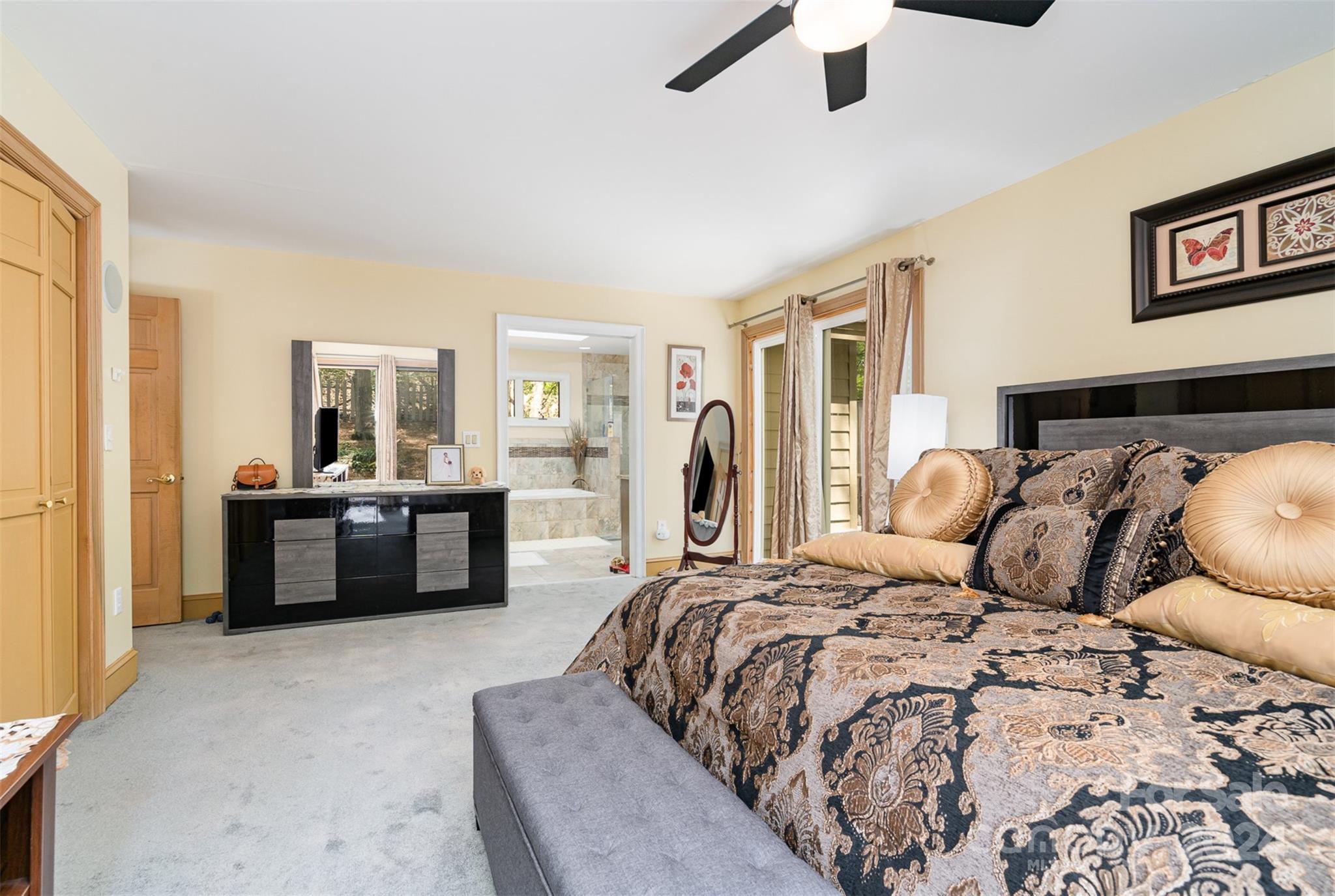 River Hills - Residential