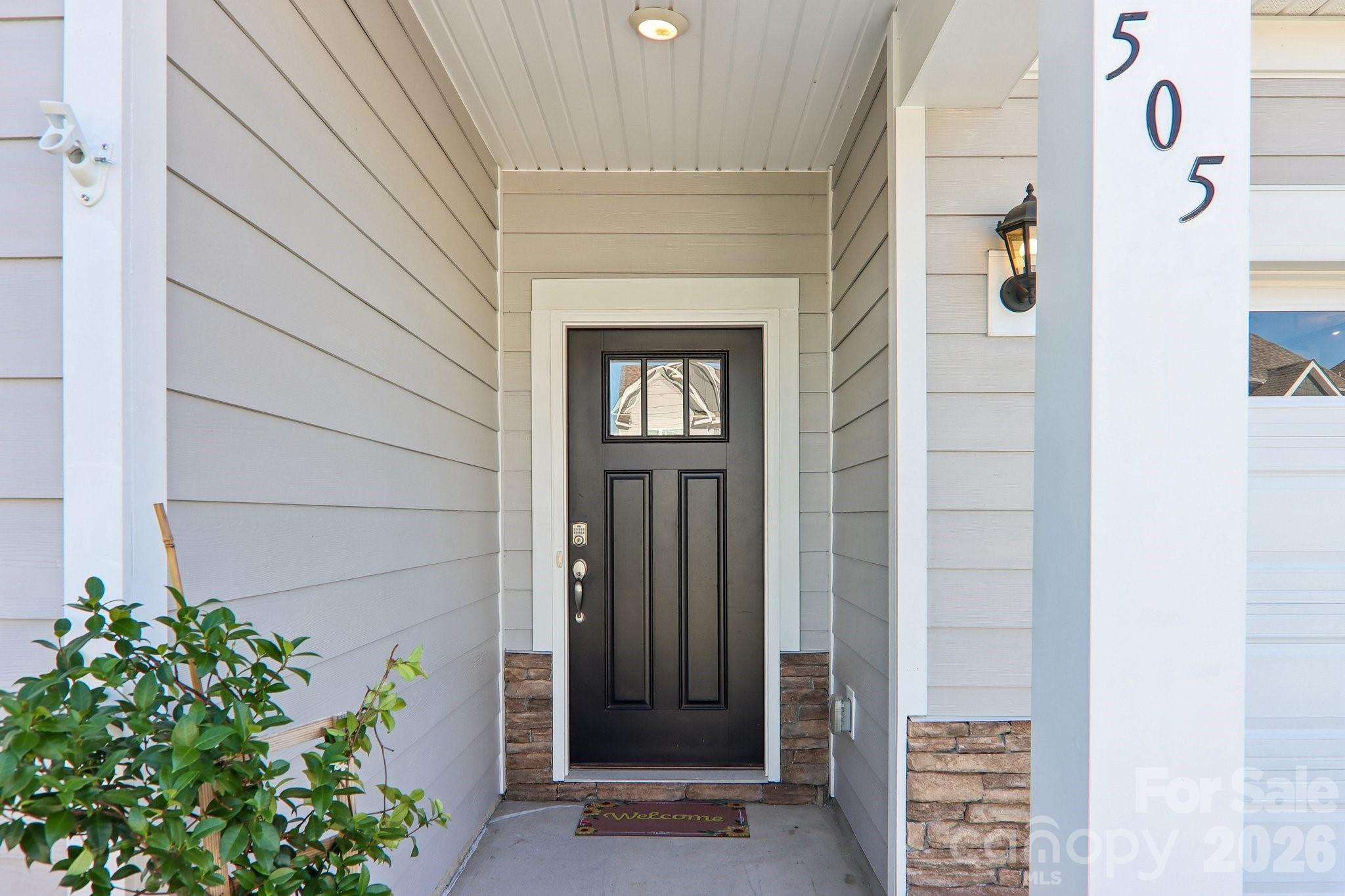 505 Fox Cove Road
