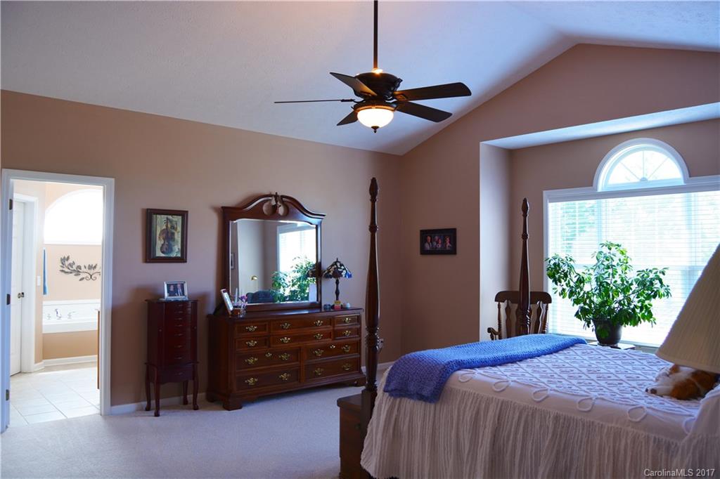 Jonathan Creek Estates - Residential
