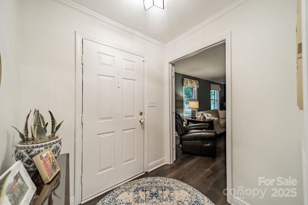 2015 Pamela Street