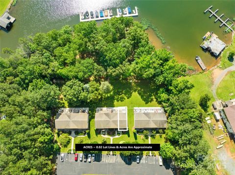 Photo of 49009 Dockside Lane #D, Albemarle, NC 28001 (MLS # 4267045) Photo of 49009 Dockside Lane #D, Albemarle, NC 28001 (MLS # 4267045)