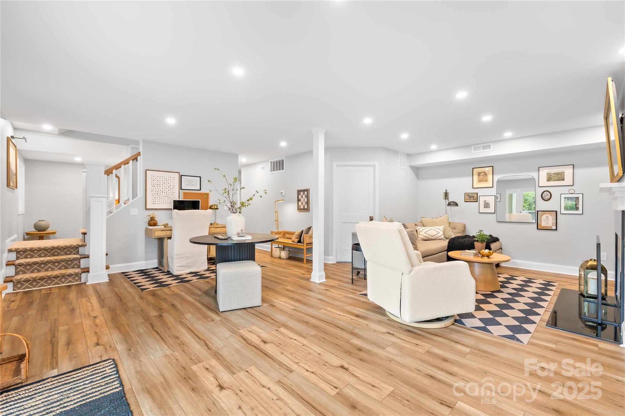 Montclaire - Residential