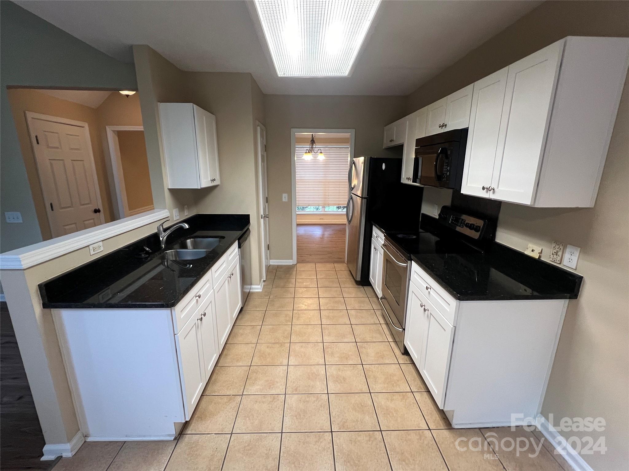 Highland Creek - Residential Lease