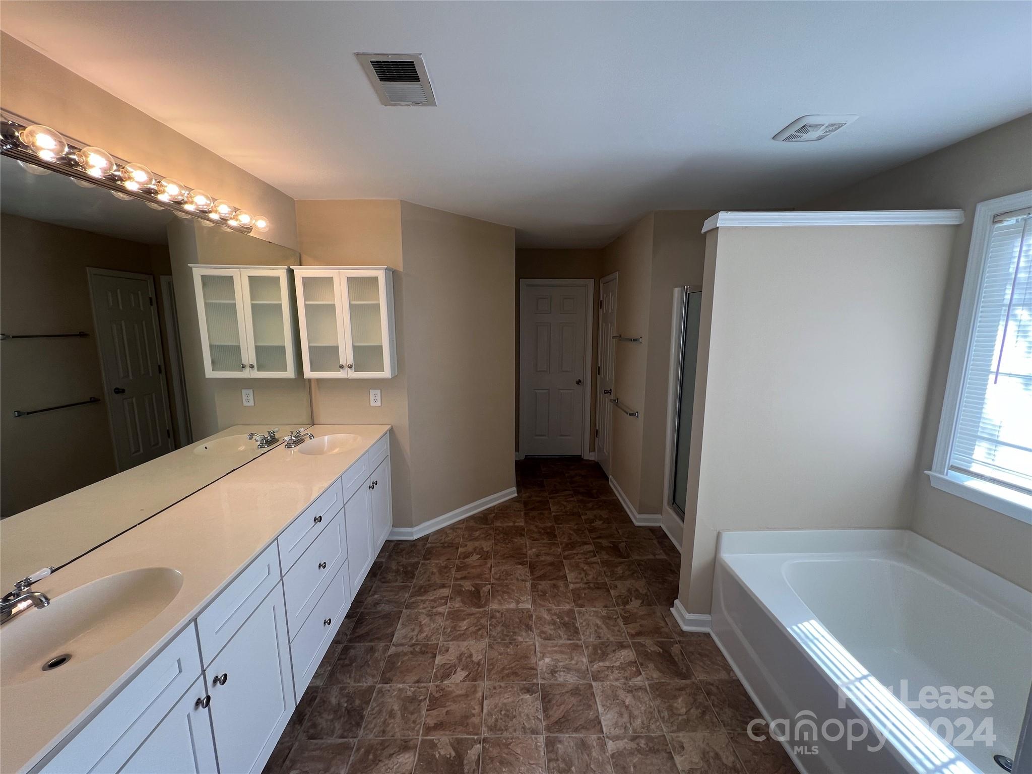 Highland Creek - Residential Lease