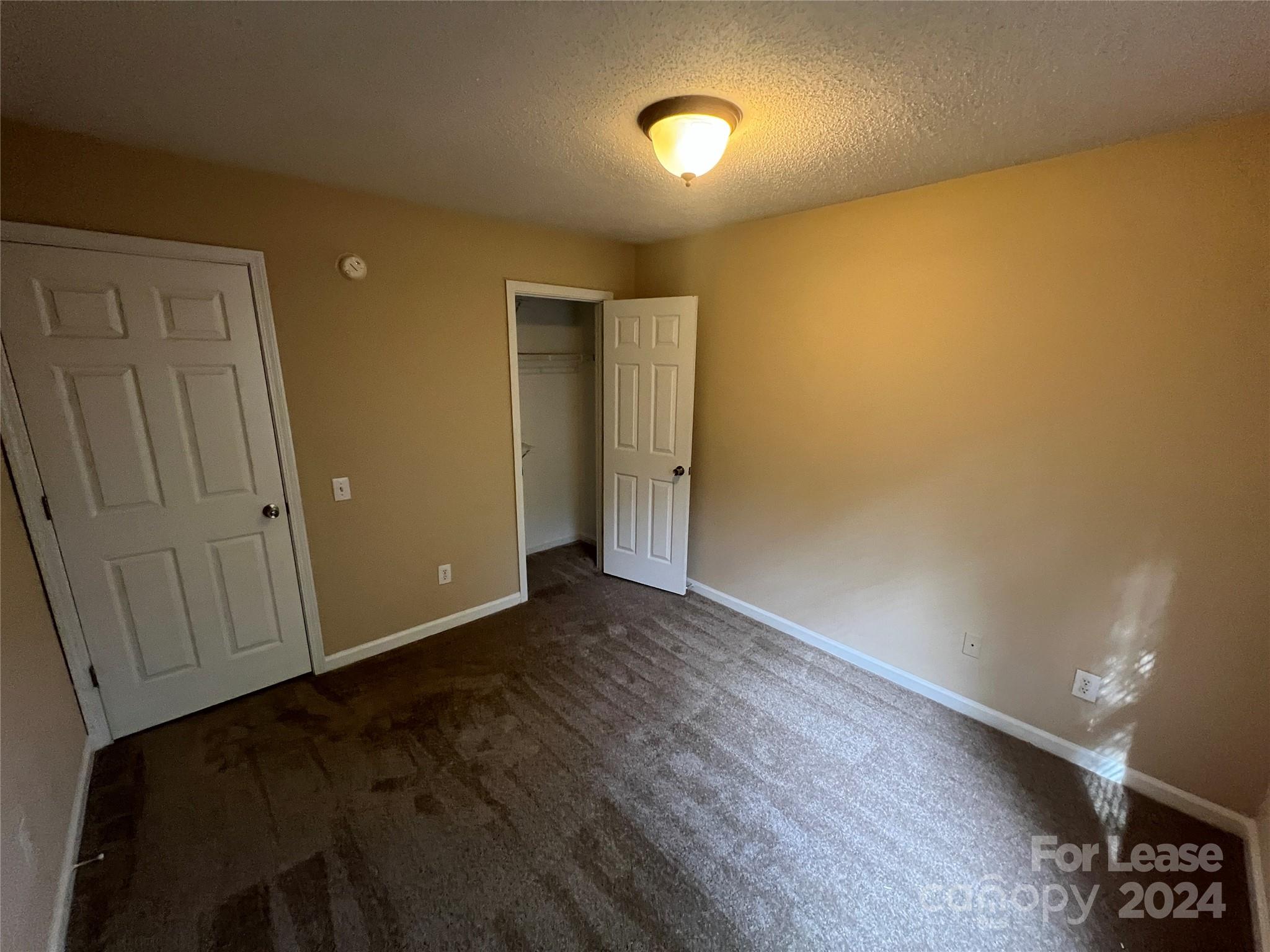 Highland Creek - Residential Lease