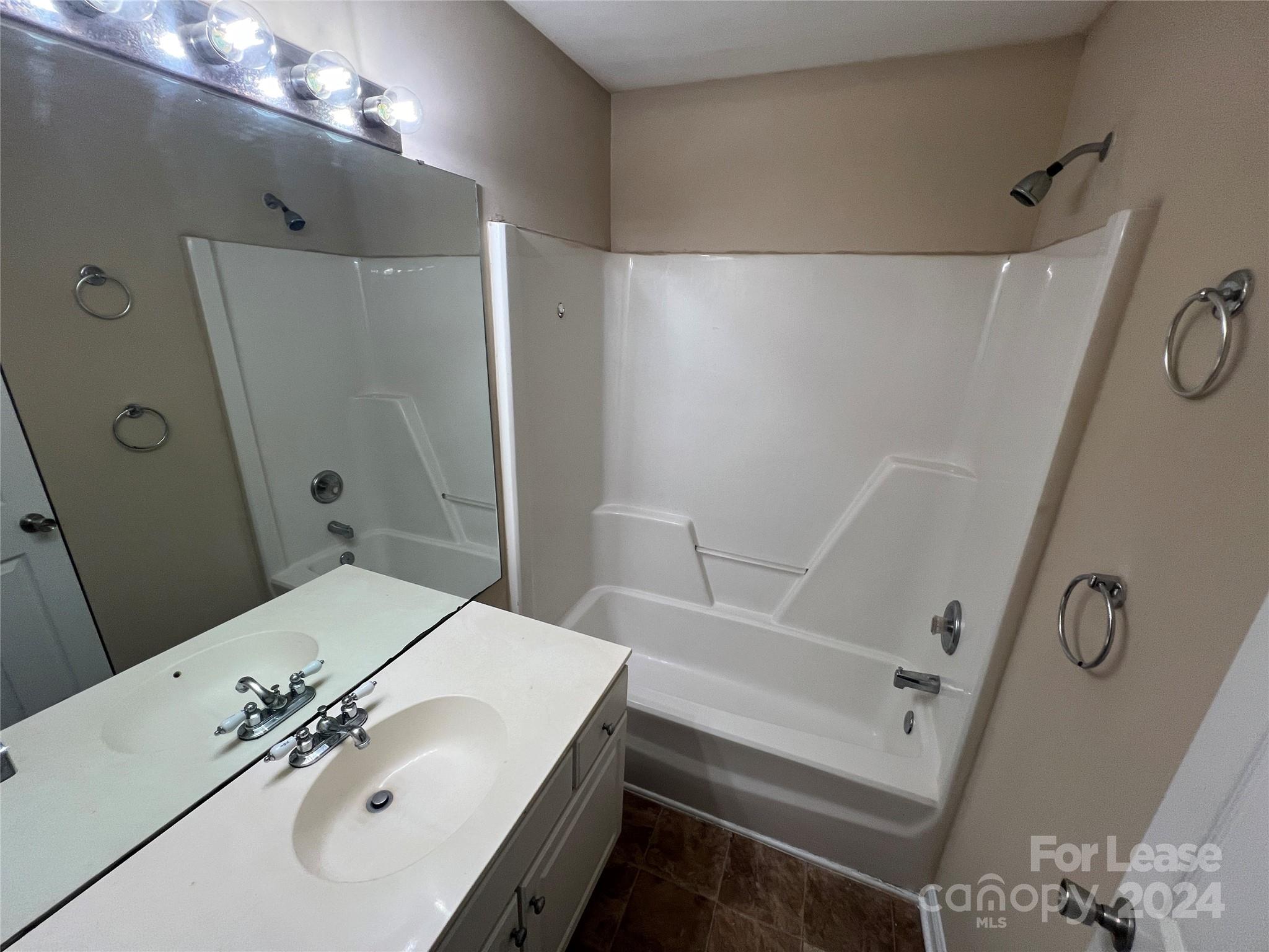 Highland Creek - Residential Lease