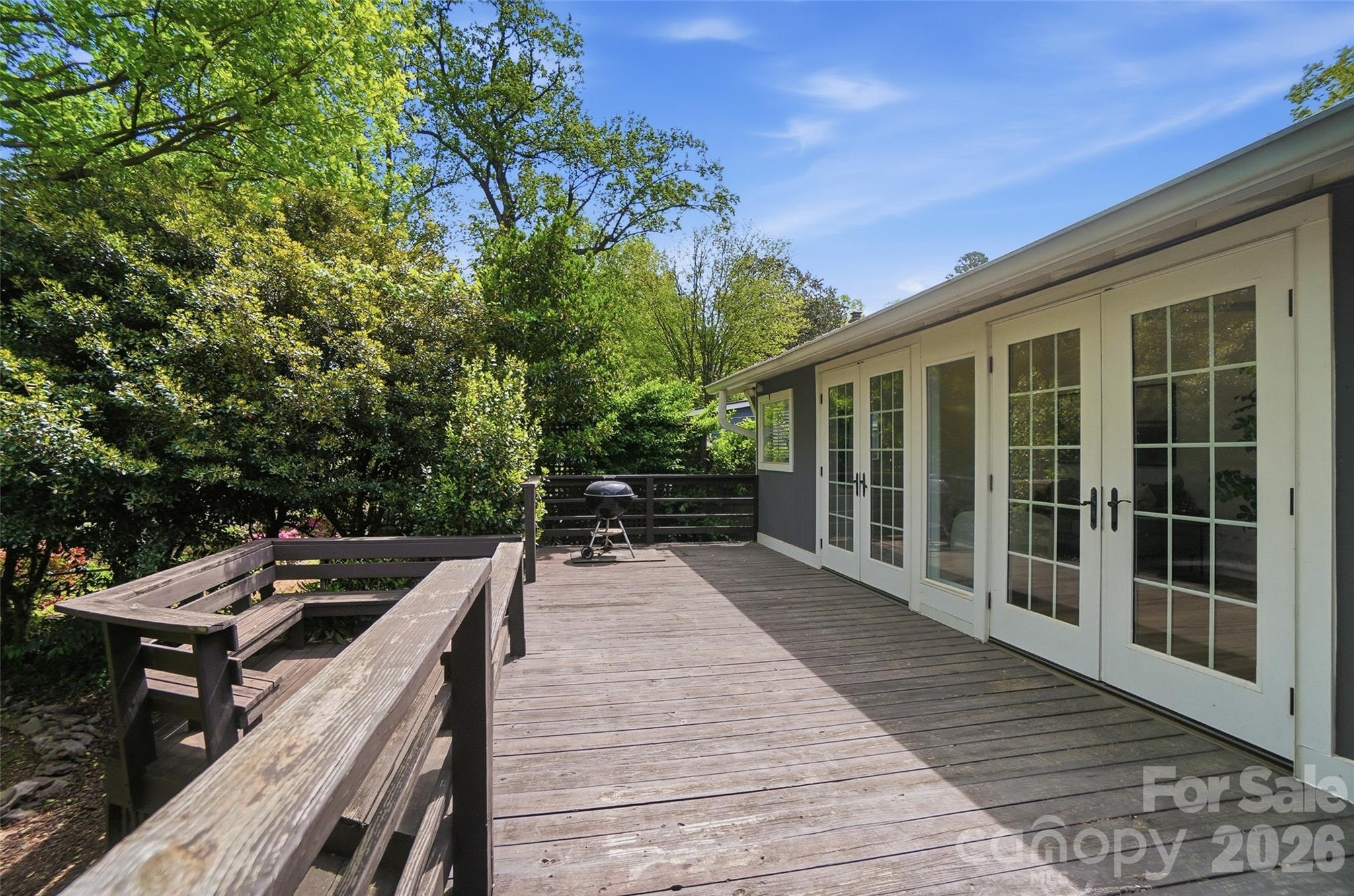 Elizabeth - Residential