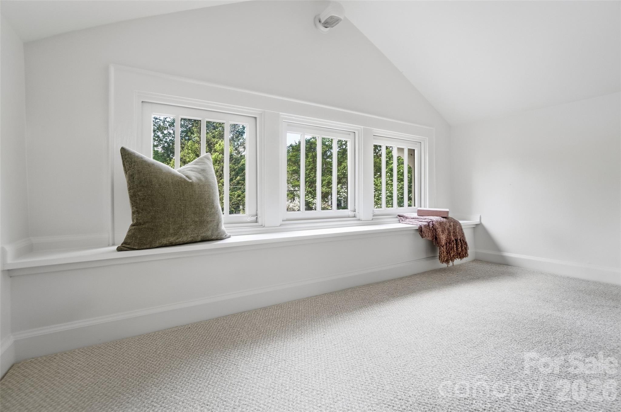 Elizabeth - Residential