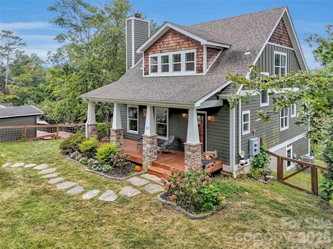 Photo of 17 Elkmont Terrace, Asheville, NC 28804 (MLS # 4299664)