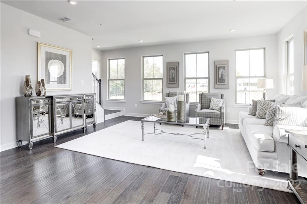 Trinity Townes - Residential